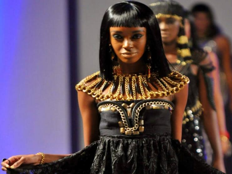 Ai Cập cổ truyền và tương tác của chính nó đối với năng động tiên tiến