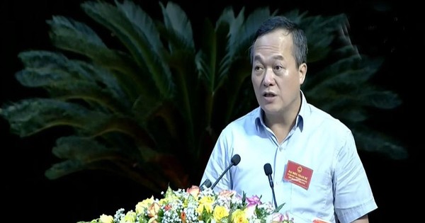 Thanh Hóa chuyện tậu vũ trang y tế, bác bỏ sĩ bỏ …