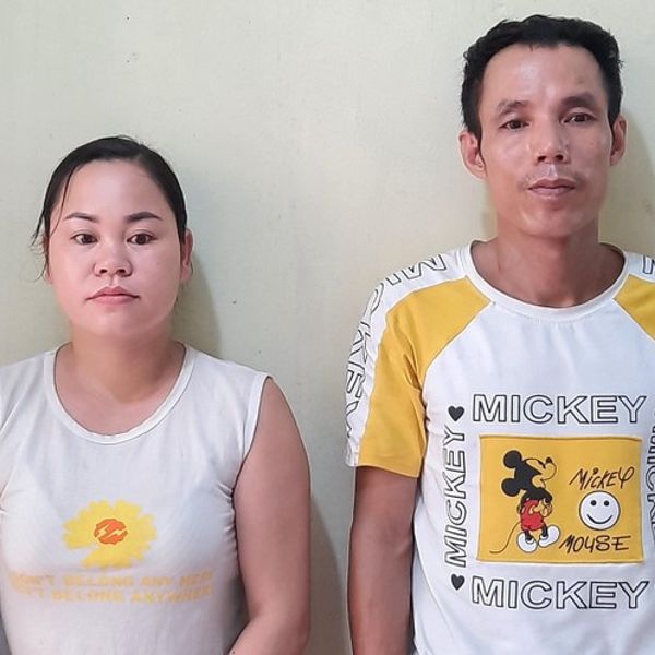 cặp đôi chủ quán cà phê môi giới mại dâm 400.000 / lượt