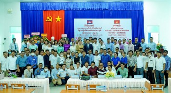 Đồng Tháp họp mặt kỷ niệm 55 năm thiết lập quan hệ ngoại giao Việt Nam - Campuchia
