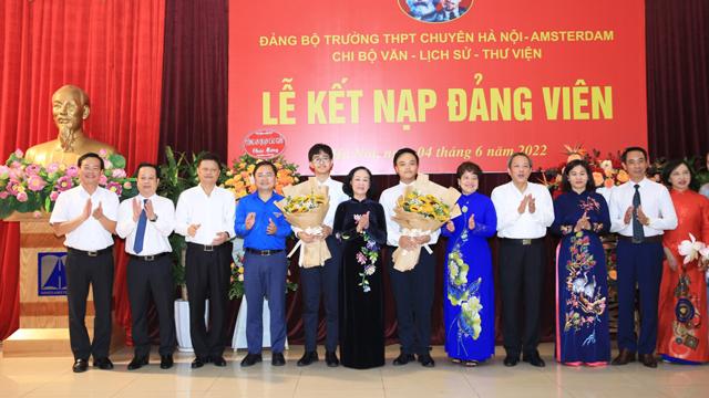 Đó vừa là nhiệm vụ cấp bách, vừa là chiến lược lâu dài