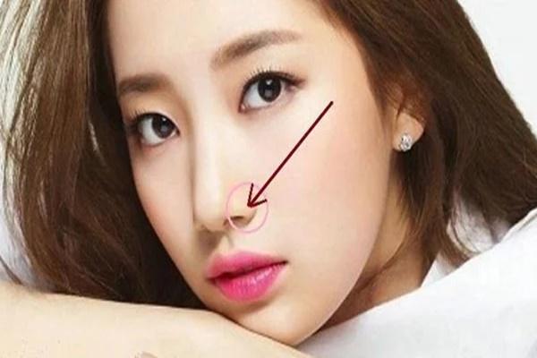 Khuôn mặt cao 3 ngấn sẽ khiến cho cho người chơi sang giàu phú quý, chỉ cần một điểm sẽ trở thành đại gia