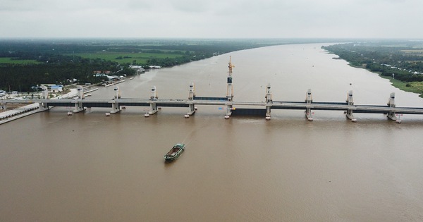 Nước mặn miền Tây tăng cường thêm dịp Tết Nguyên đán