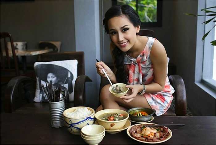Sao Việt lấn sân kinh doanh: Mai Phương Thúy từ bà chủ chuỗi nhà hàng sang 