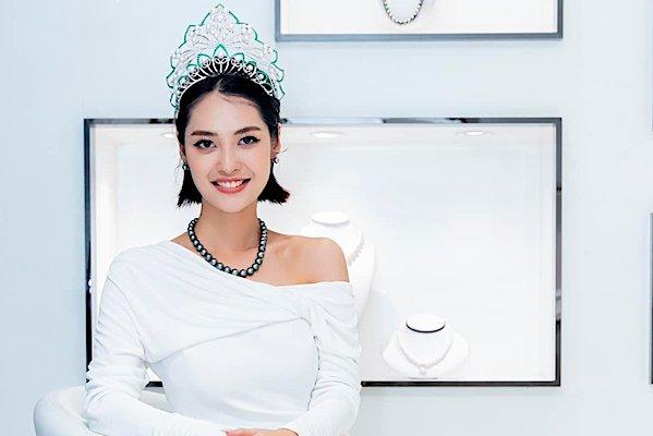 ‘Gia đình người chơi trai tôi rất giàu’