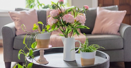 Mất tài lộc nếu để chiếc này bên trên bàn trà, ko xinh thì ko tốt.