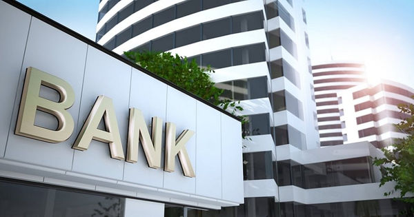 sắp nhị chục nhà băng báo lãi nghìn tỷ trong nửa đầu năm mới, Vietcombank dẫn đầu