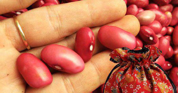 Đặt vật này bên dưới gối, đỏ may mắn đỏ như son, tài lộc tới