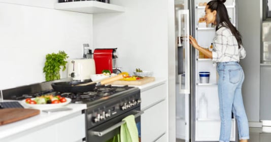 Tủ lạnh đặt ở vị trí này phong thủy ko tốt, tài lộc tiêu tán, vợ ck lục sục.