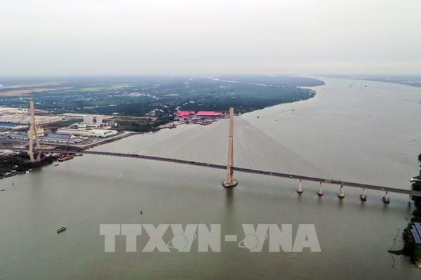 Thế mạnh từ tài chính sông