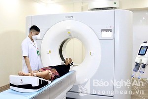 Bệnh viện ĐKTP Vinh ứng dụng công nghệ tiên tiến, chụp CT.  Máy quét 256 lát cắt