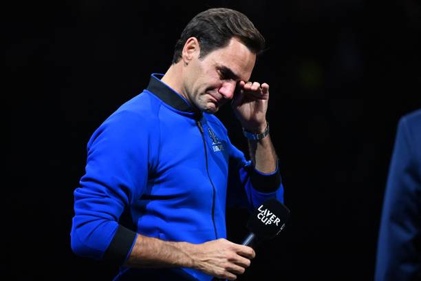 Federer chính thức giải nghệ sau trận đánh đôi với Nadal tại Laver Cup