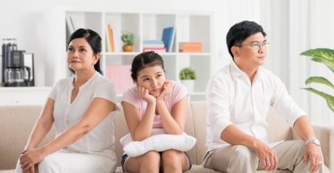 7 dấu hiệu báo trước gia đạo sa sút, số 3 dễ “tan cửa nát nhà” – Nghệ An 24h