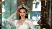 Hoa hậu Thủy Tiên diện loạt trang phục dạ hội trong chuyến công tác tại Malaysia