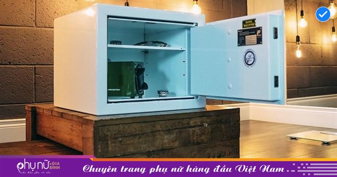 sai trái lúc đặt két sắt ko đúng phong thủy: tài vận sa sút, tiền nong thất thoát, gia chủ tiêu tán.