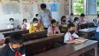 Cô giáo trẻ vun đắp tình đoàn kết Việt - Lào