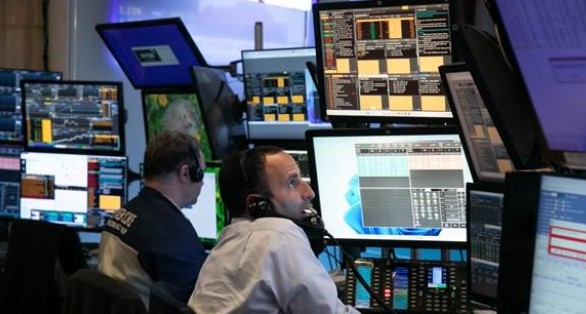 Động lực thương mại đang giúp “Phố Wall” bứt phá: tín hiệu tích cực mở đường cho xu hướng tăng giá