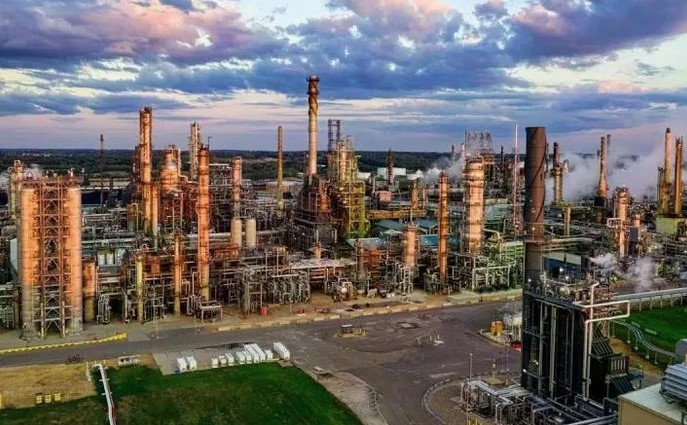 Nga trả đũa việc nhà máy lọc dầu bị Đức tịch thu: Căng thẳng năng lượng leo thang